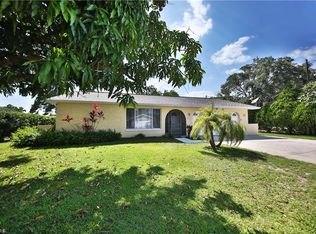 5918 Untermeyer Ct, North Fort Myers, FL 33903
