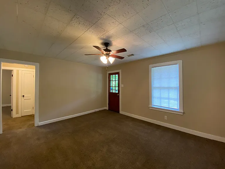 2864 Overton Crossing St — Photo 2