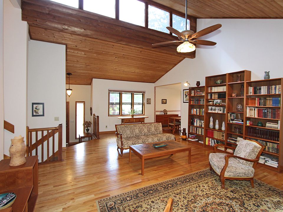 Lots of natural light