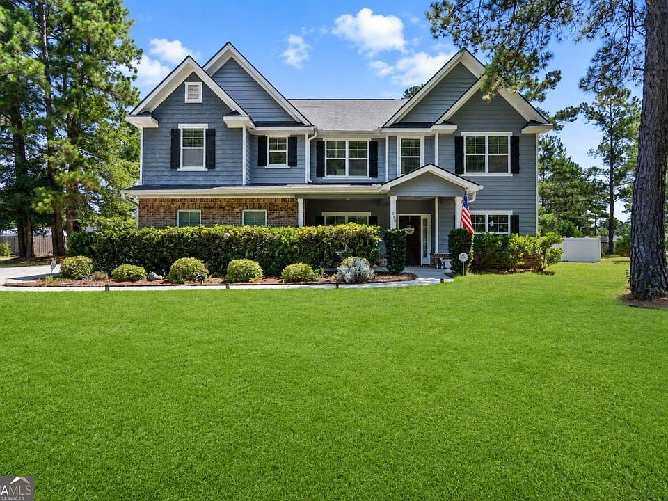 1st image of 214 Cypress Lakes Dr