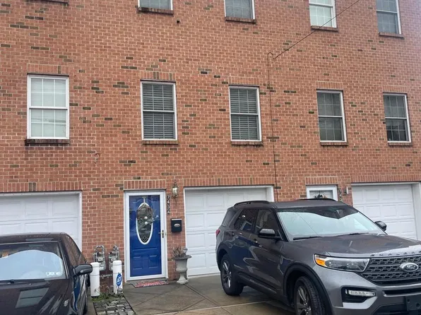 7434 Buist Ave, Philadelphia, PA 19153