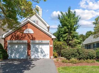 709 Pebble Creek Ct, Pennington, NJ 08534