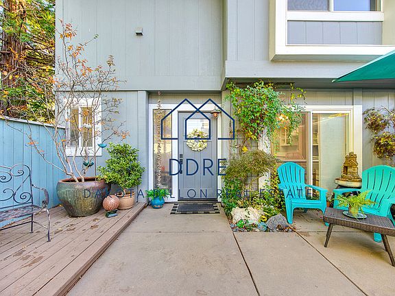 2nd image of 3257 Amethyst Ln