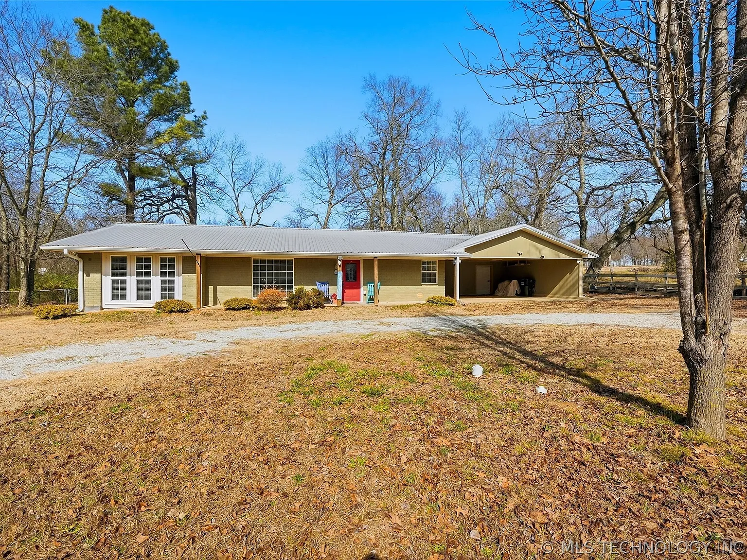 3 bed, 2.5 bath, 1375 sqft, $1,500 — Photo 4