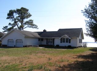 241 Bluffield Ln, Lancaster, VA 22503