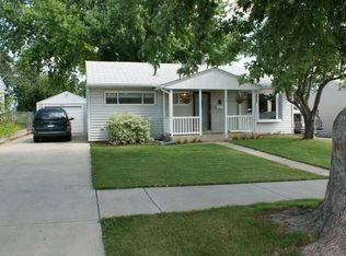 1110 Northeast Dr, Rapid City, SD 57701