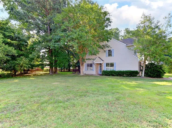 138 Creekstone Dr, Newport News, VA 23603