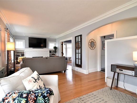 5th image of 1235 Elbur Ave