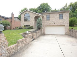 4071 Hill St, South Park, PA