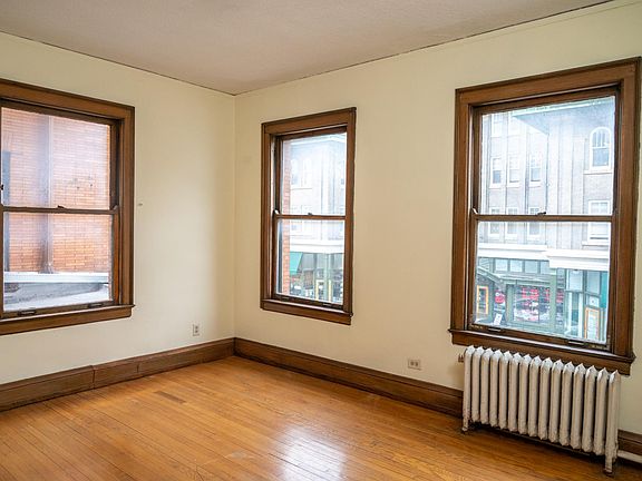 4th image of 120 N Oak Park Ave APT 228