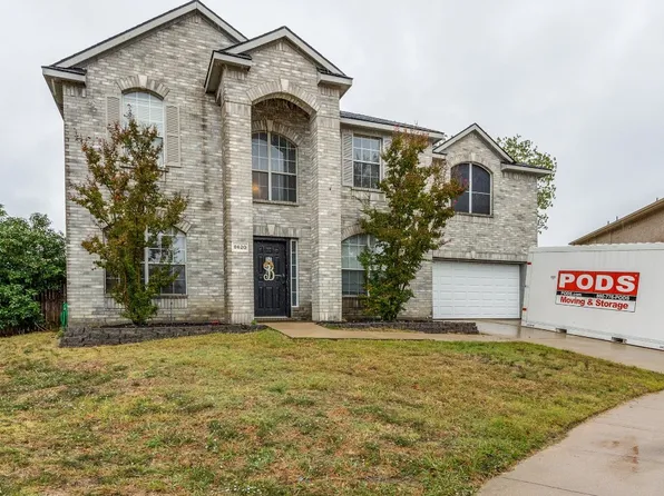 8620 Scotts Bluff Ct, Fort Worth, TX 76244
