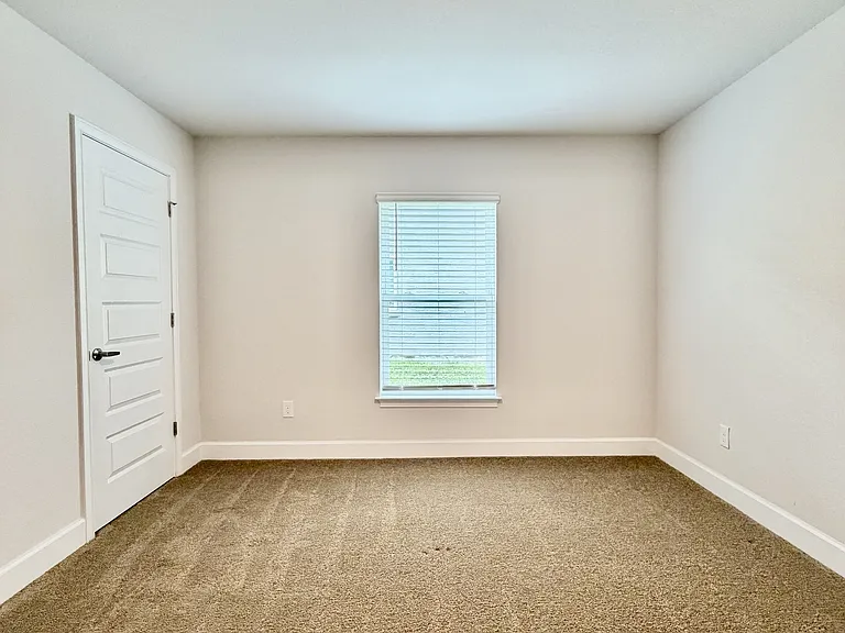 633 W Rexford Dr — Photo 21