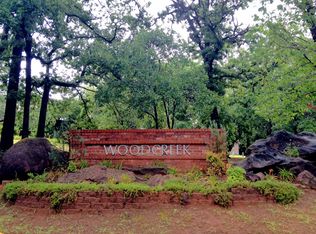 324 Woodcreek Rd, Edmond, OK 73034