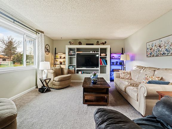 5th image of 1418 Bighorn Rd