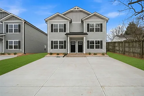 Modern Townhome for Rent Modern Living at Its Best! Photo 1