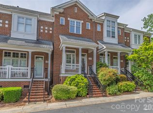 4912 S Hill View Dr, Charlotte, NC 28210