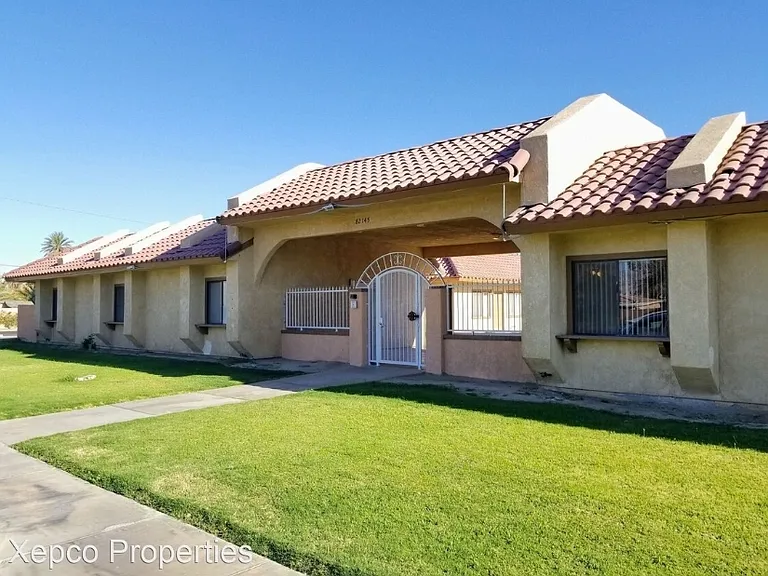 82145 Valencia Ave #12 — Photo 1