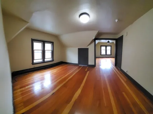 1205 Jenifer St #3, Madison, WI 53703