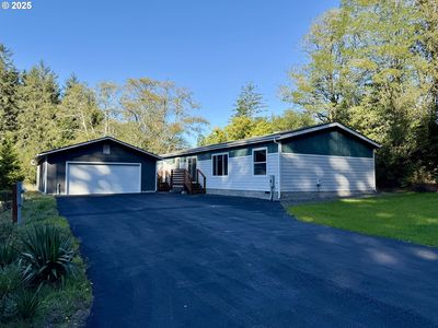 3390 Lakeshore Dr, North Bend, OR, 97459