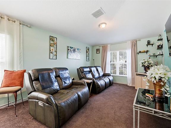 5th image of 7327 Holly Creek Rd