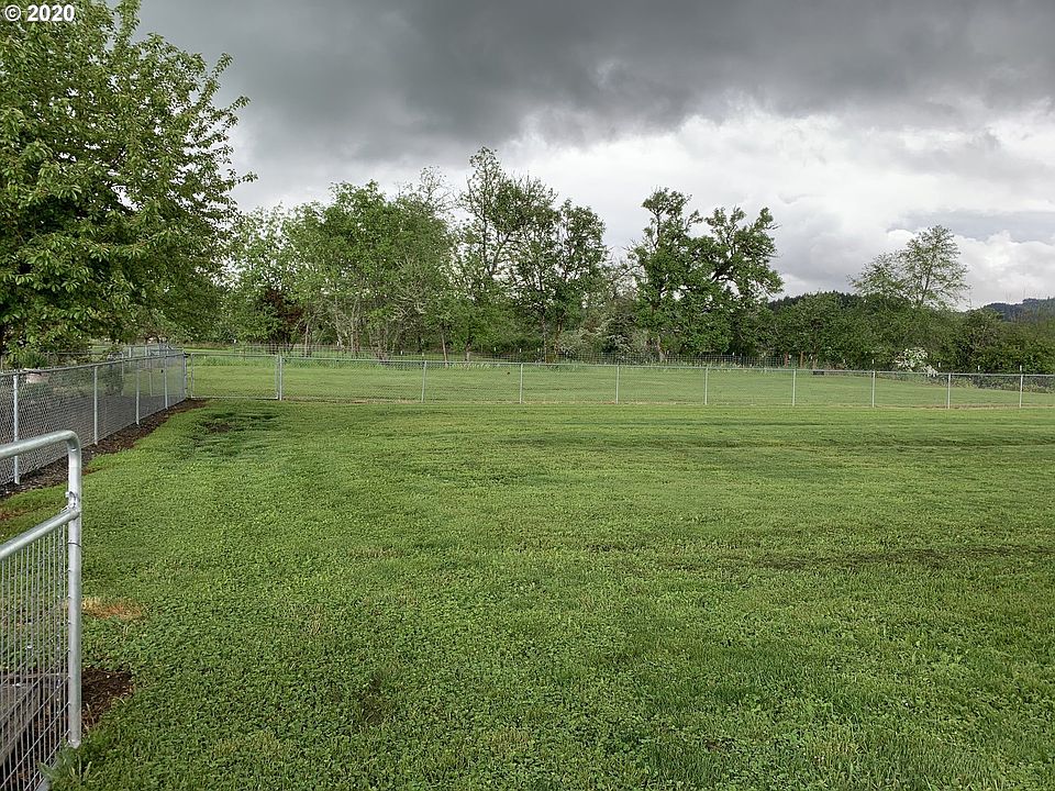 2nd image of 2613 Nonpareil Rd