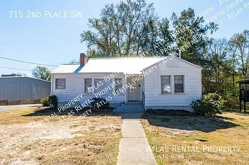 215 2nd Pl SW Photo 1