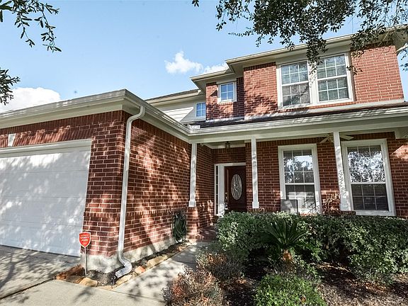 2nd image of 827 McIntosh Bend Dr