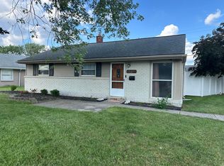 18317 Hinton St, Riverview, MI 48193