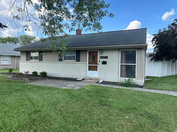 18317 Hinton St, Riverview, MI 48193