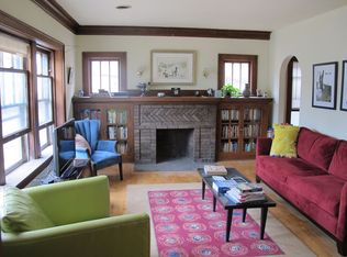 910 E Johnson St APT 910, Madison, WI 53703