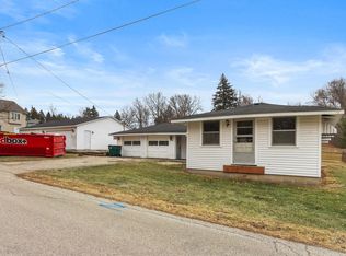 W1375 Glenwood ROAD, Lake Geneva, WI 53147