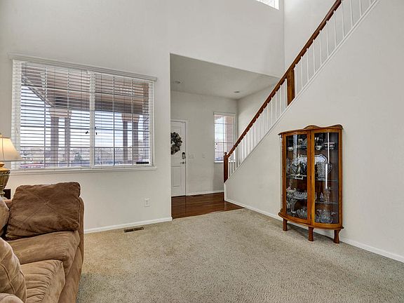 3rd image of 8030 Windrow Ct
