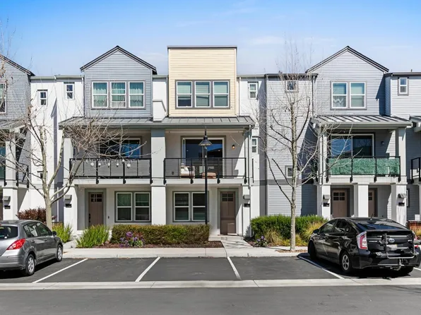 875 Cotati Ter Unit 3, Sunnyvale, CA 94085