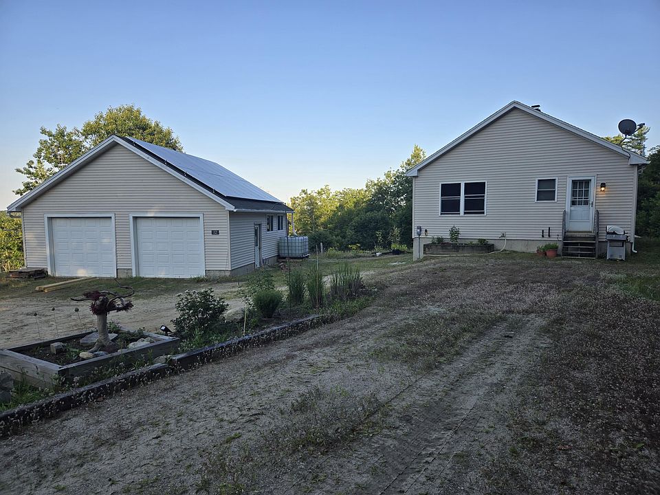 1st image of 12 Alexander Lane