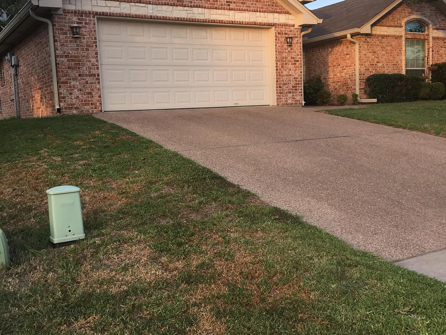 3012 Pueblo Dr — Photo 2