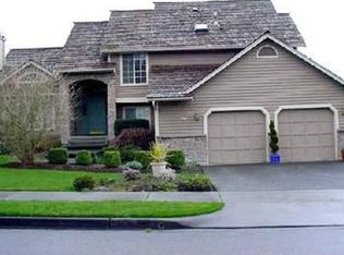 902 N Mountain View Ave, Tacoma, WA 98406