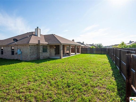 5th image of 801 Cosper Creek Dr
