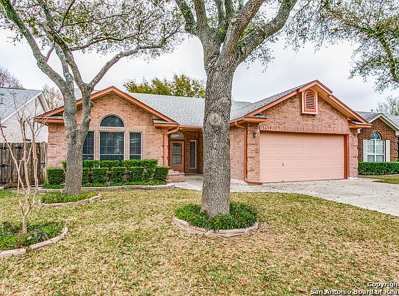 4th image of 13639 Summer Glen Dr