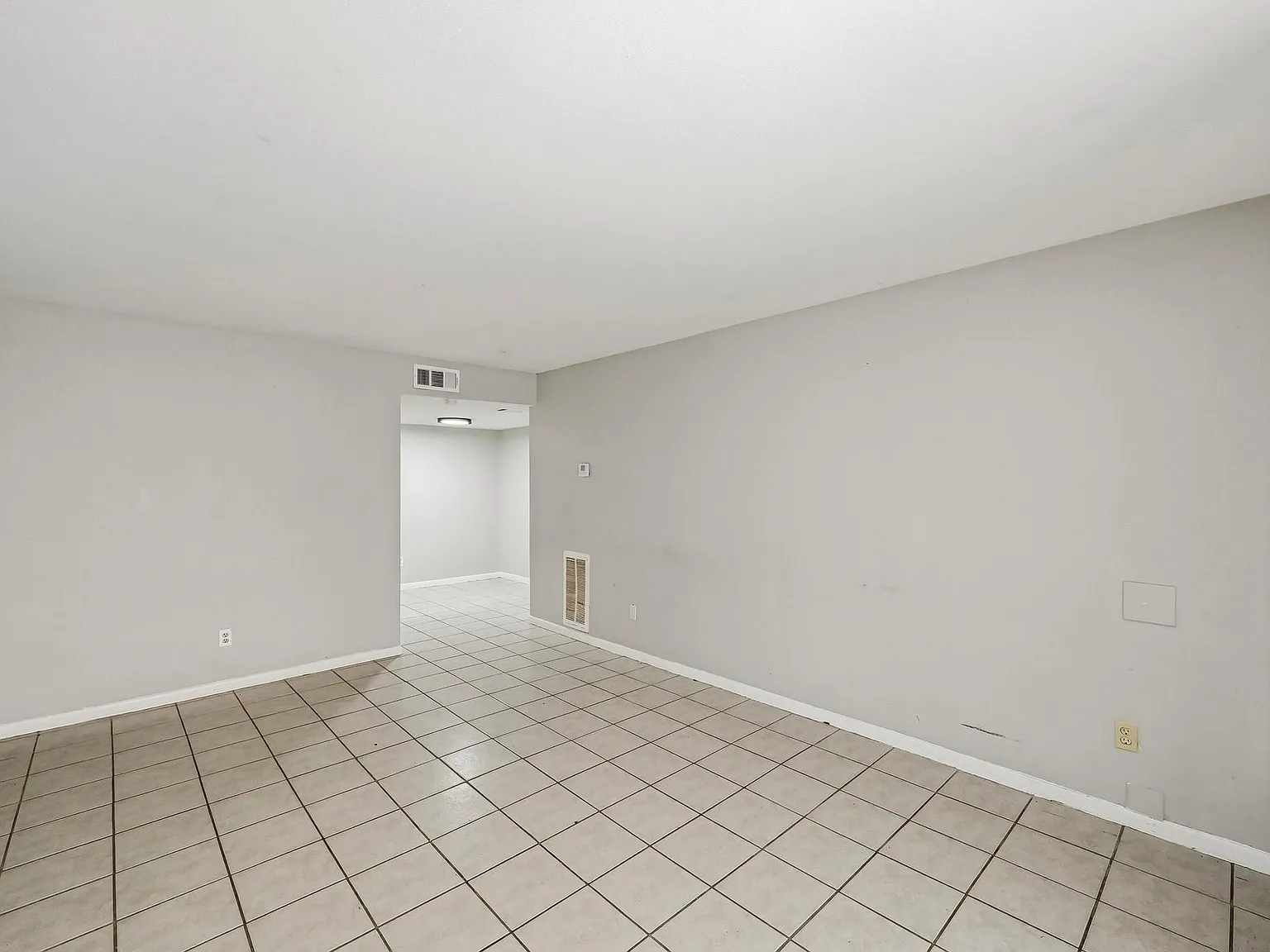 9616 Long Point Rd — Photo 3