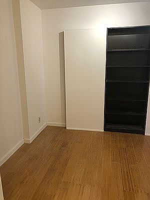 2nd image of 188 Avenue A #1B