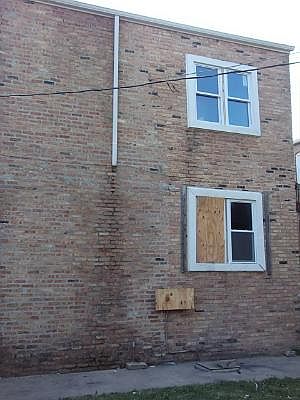 2nd image of 6105 S Marshfield Ave