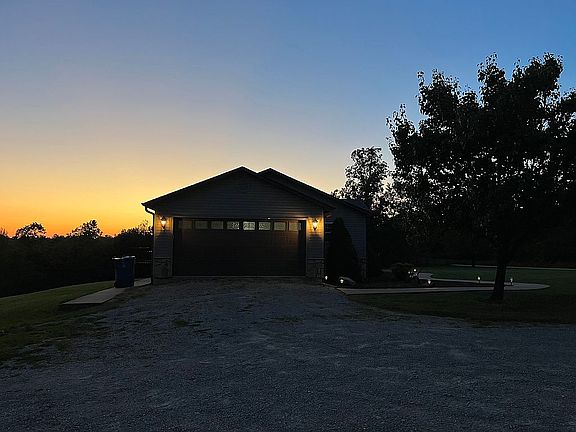 3rd image of 1627 County Road 521