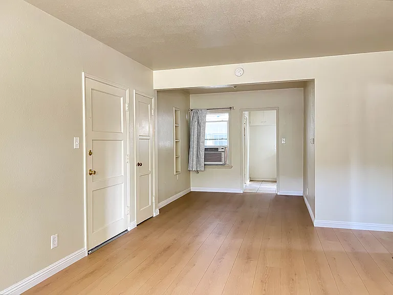 6 Bonita St #13 — Photo 2