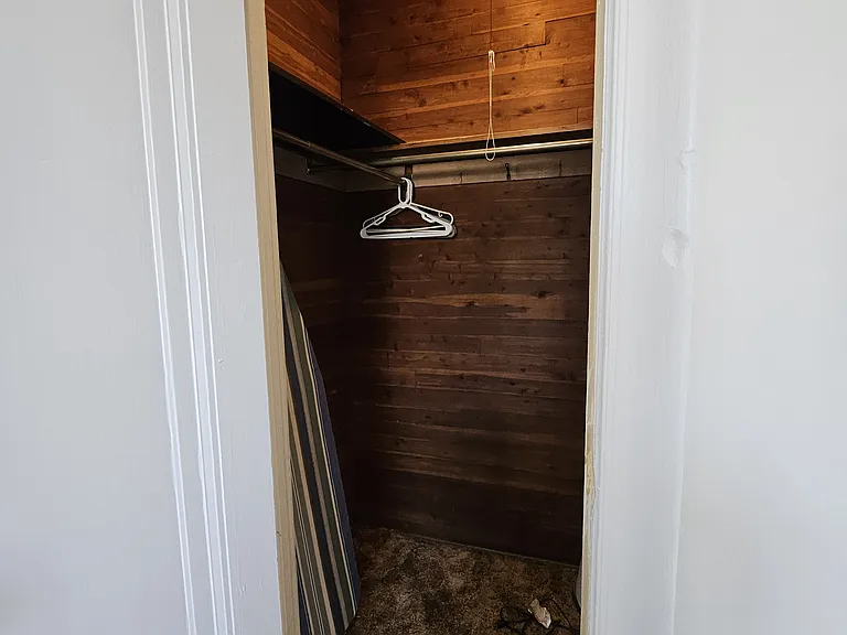 30 Newark Bay Ct #2 — Photo 33