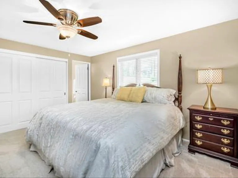 2504 Giant Oaks Dr — Photo 8