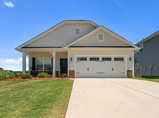 124 Boomer St, Benson, NC 27504