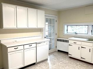 (Undisclosed Address), Bay Shore, NY 11706