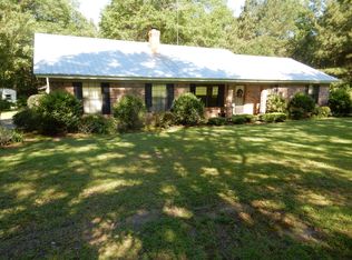 901 William Warren Rd, Collins, MS 39428