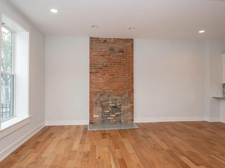 2913 Price Ave — Photo 18