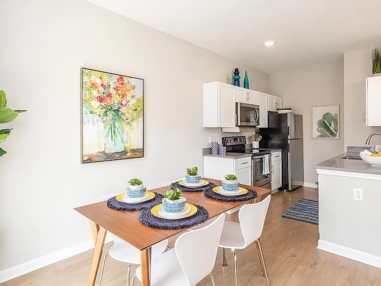 Woodland Acres Townhomes — Photo 7